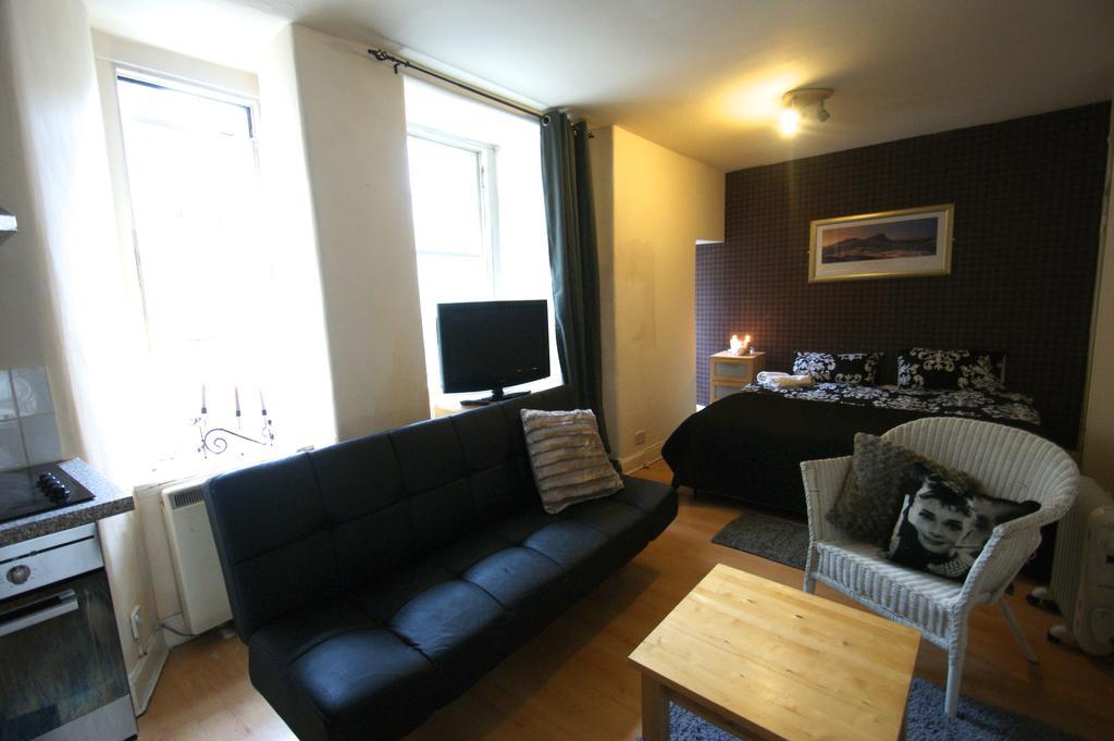 Royal Mile Group Apartments Edimburgo Quarto foto